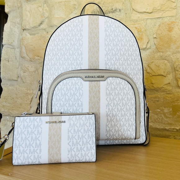 Michael Kors Jaycee Large Stripe Signature Backpack&wallet white/ light sand - Picture 1 of 16